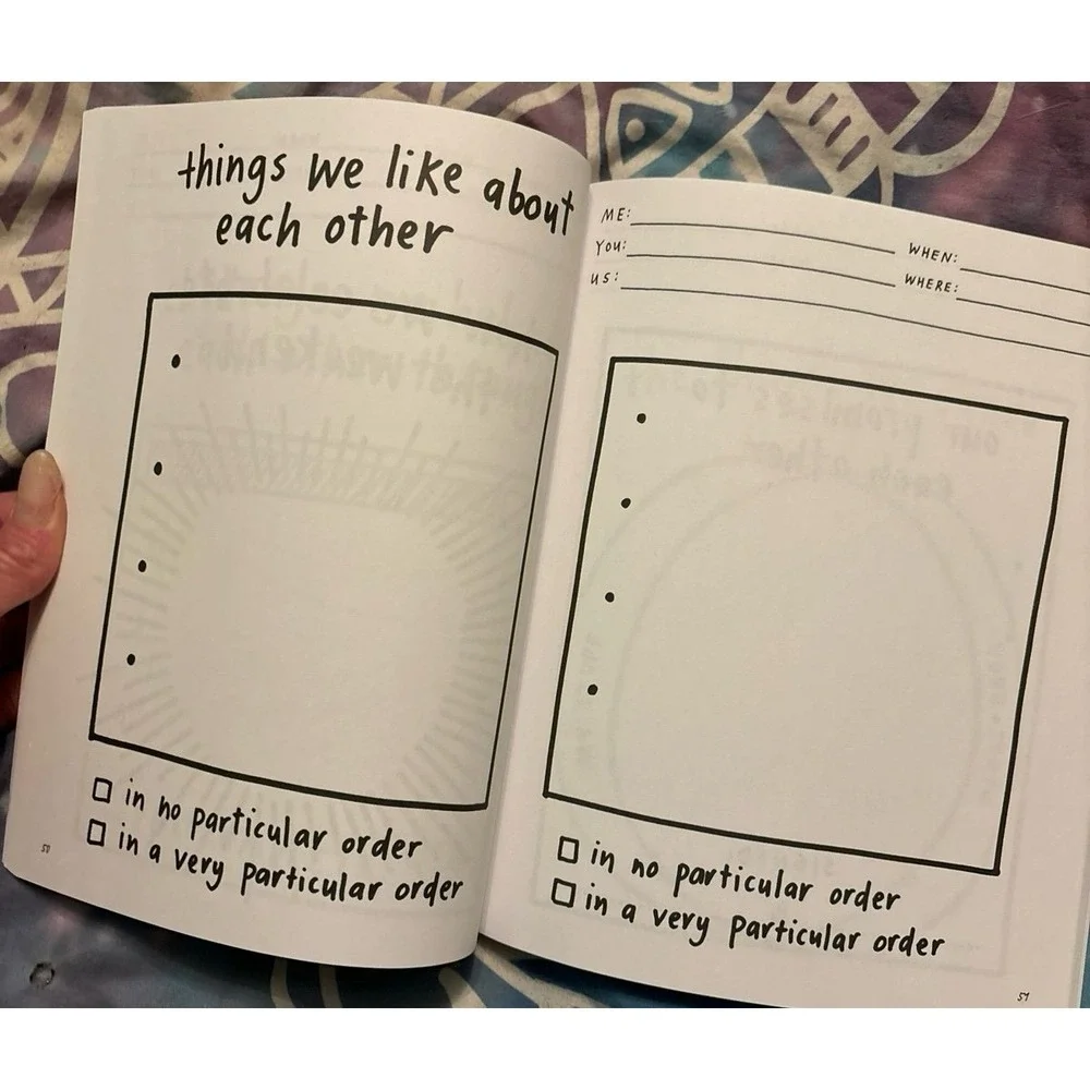 NEW Me, You & Us:‎ A Book to Fill Out Together for Couples/Best Friends/Siblings